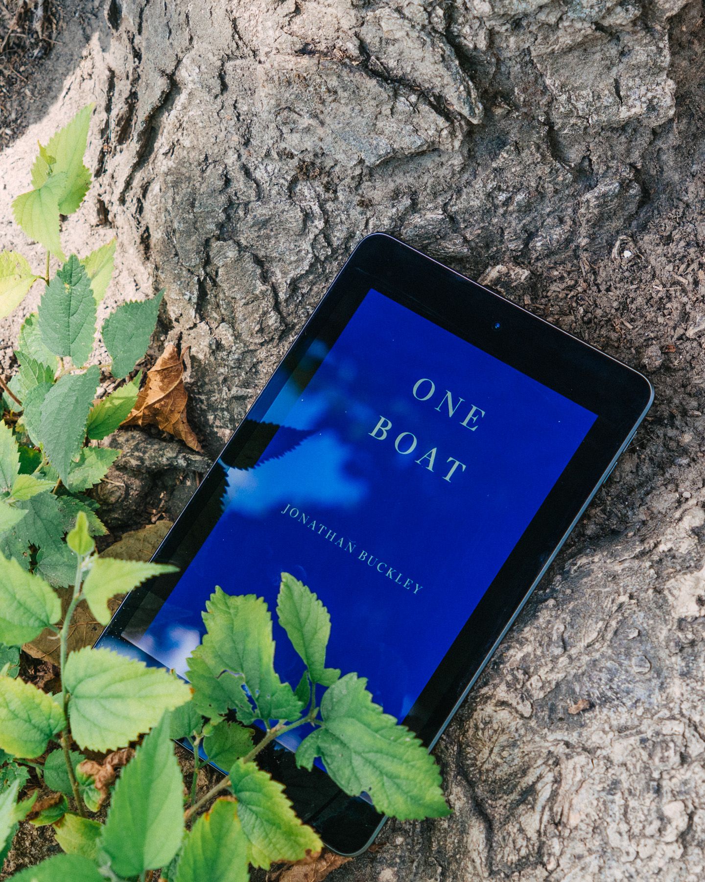 Korice knjige One Boat